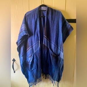 Lucky brand blue shawl